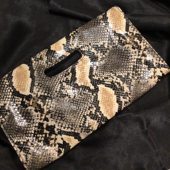 Nine West Snakeskin Print Envelope Clutch Purse - Picture 6 of 10